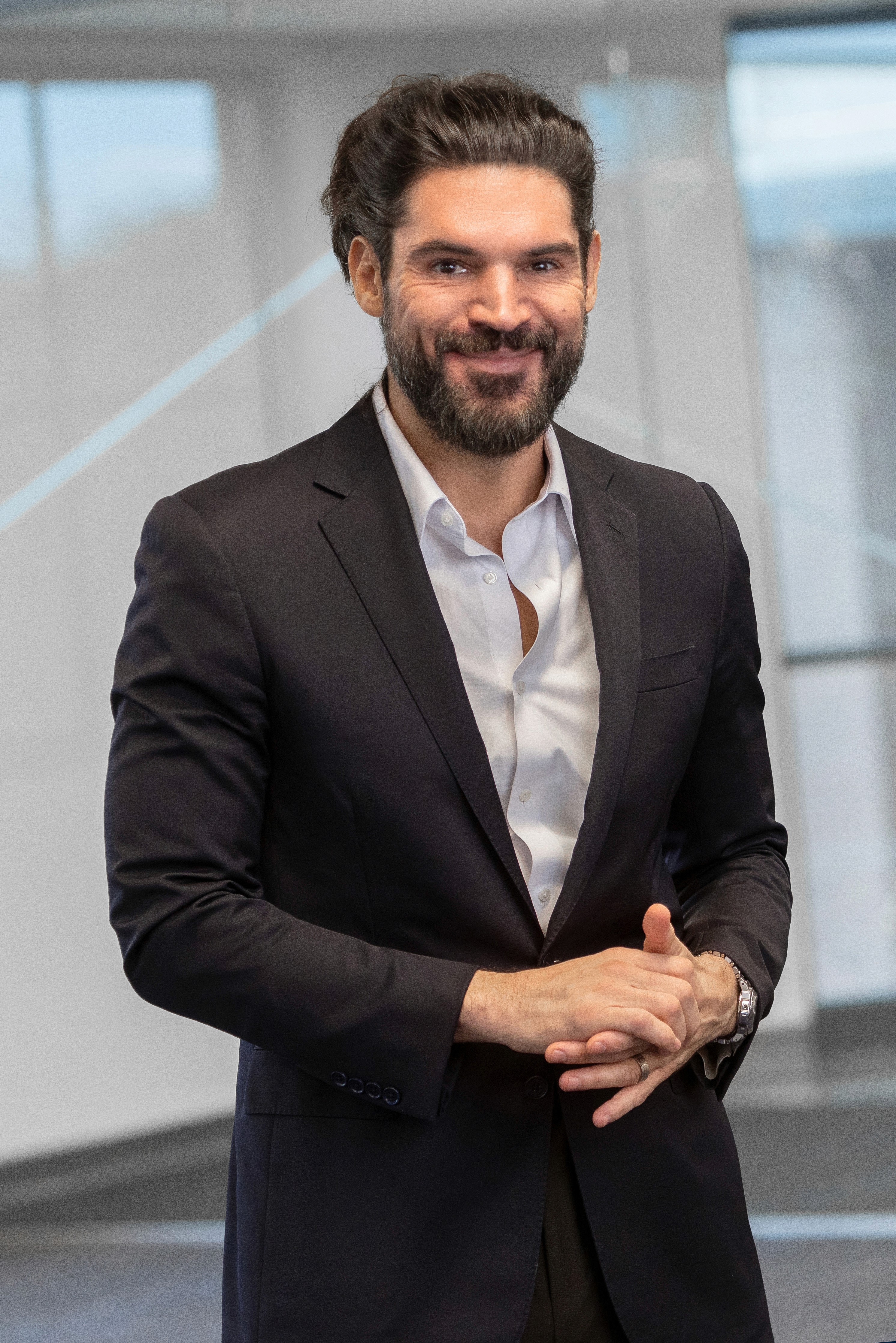 Vincent Vernet headshot